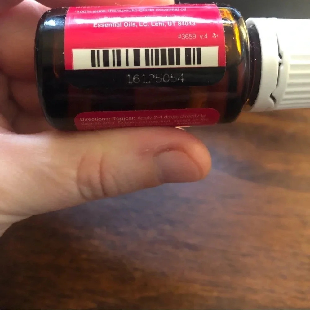 Sealed, Young Living Ylang Ylang Essential Oil 15 ml - Picture 3 of 4